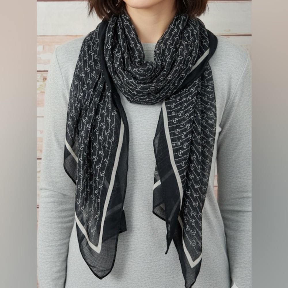 OLD Navy Nautical Anchor Scarf